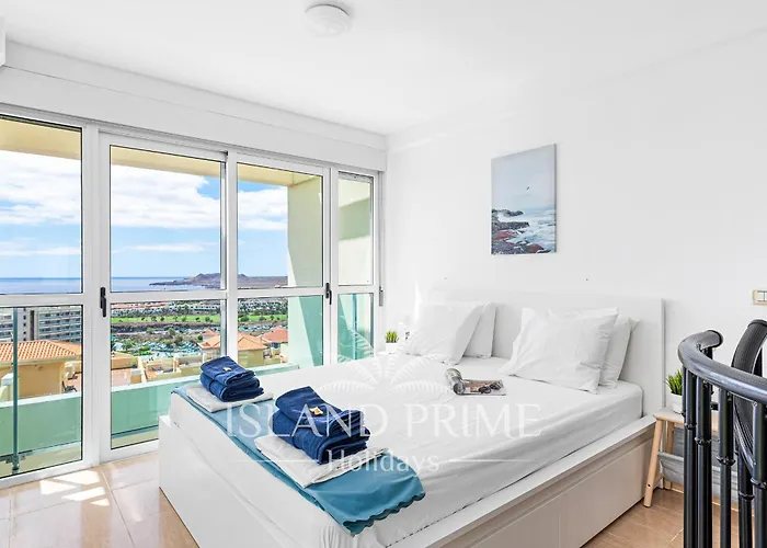 Breathtaking Panoramic Views In Golf Del Sur Cnd53